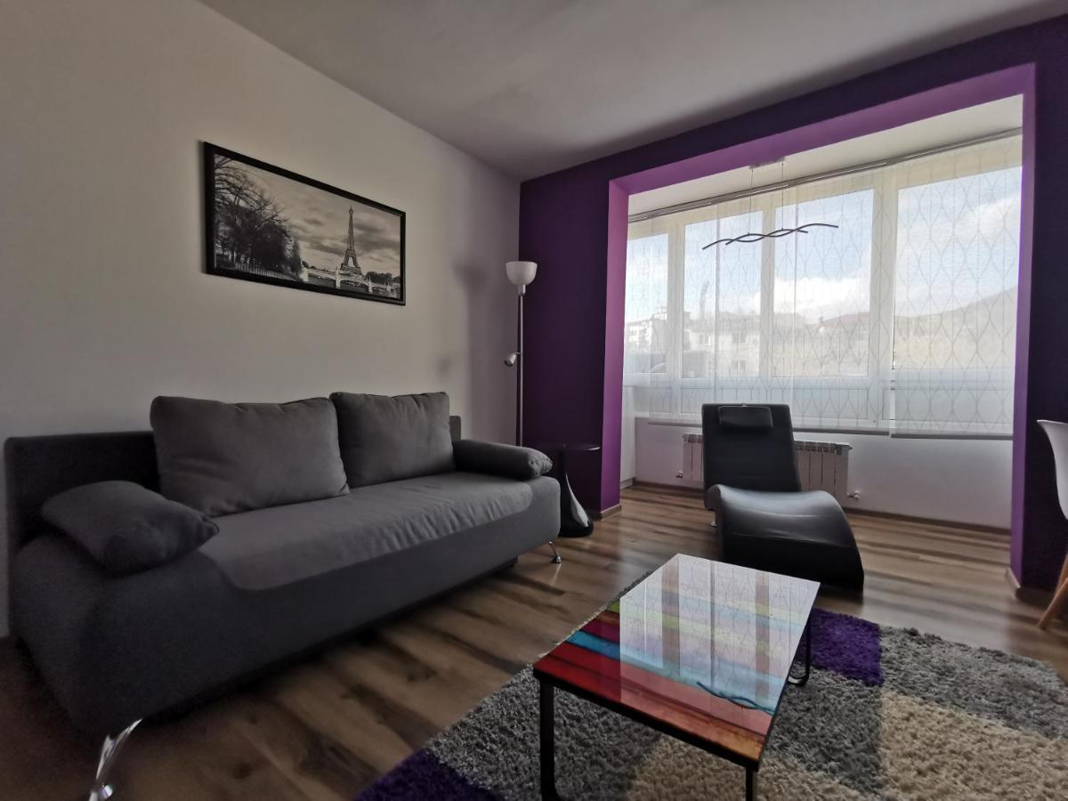 Apartament Asr Piatra Neamt Exterior photo