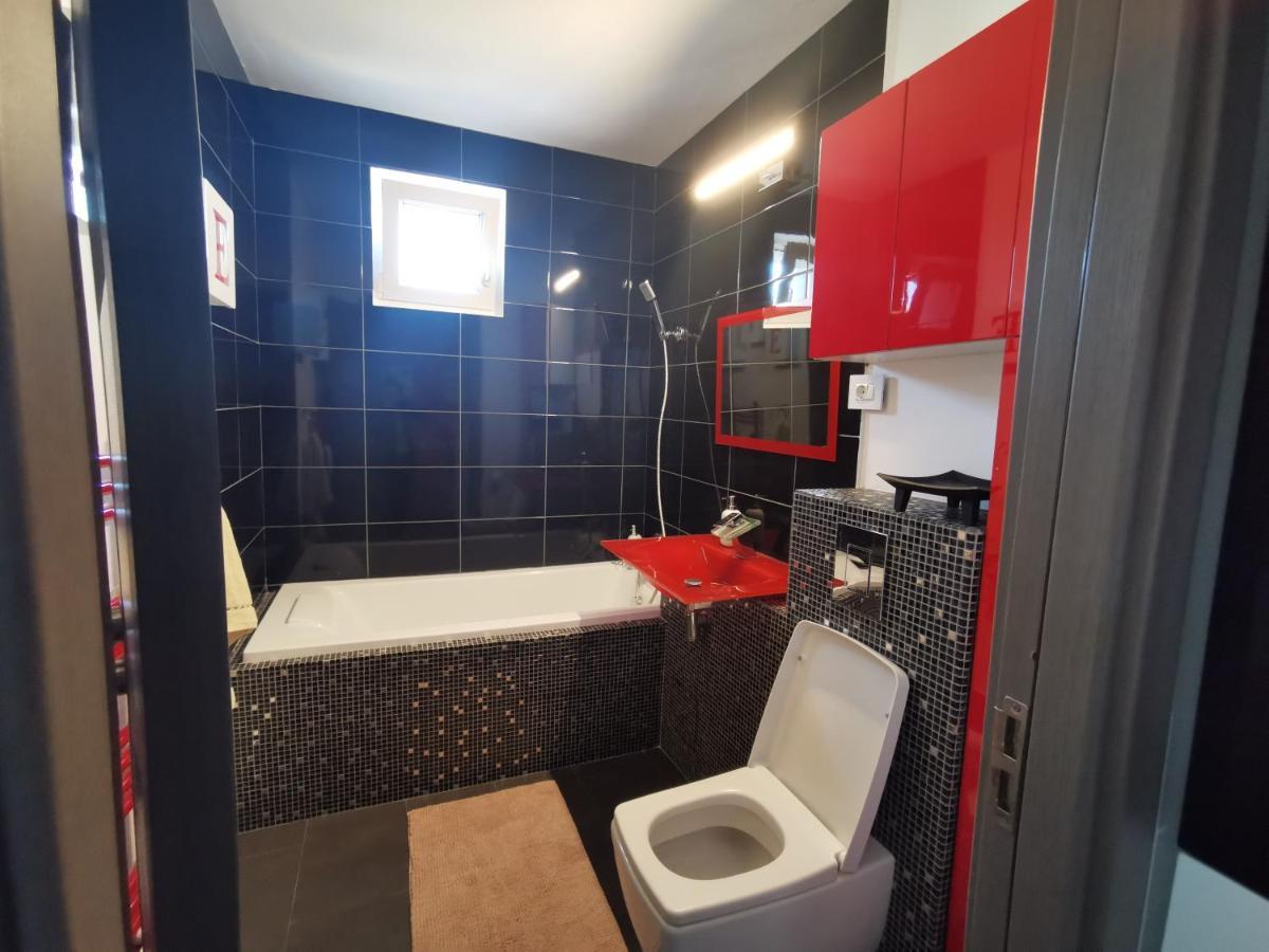 Apartament Asr Piatra Neamt Exterior photo